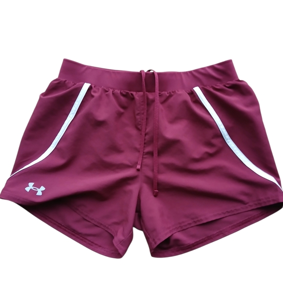 Under Armour Pants - Under Armour Women's Size Extra Small  Burgundy Athletic Shorts